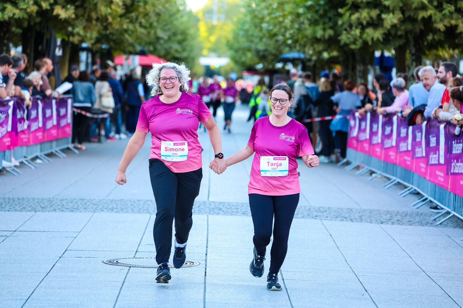 250912_Frauenlauf_SLS_Ziel_0117_web